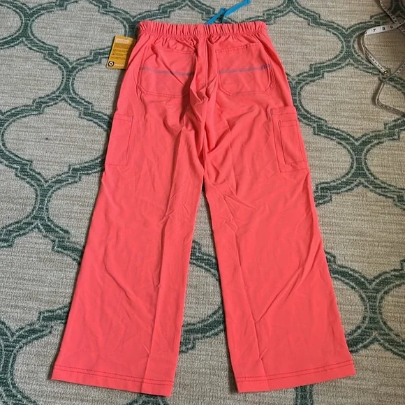 Carhartt Women's Coral Cargo Pants - Picture 8 of 10